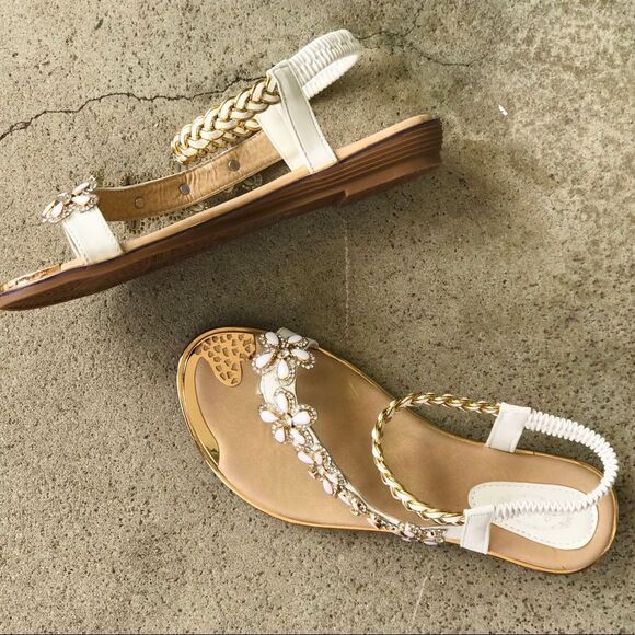 Italina Atalina White & Braided Gold Embellished Between The Toe Floral Sandal - Picture 4 of 8